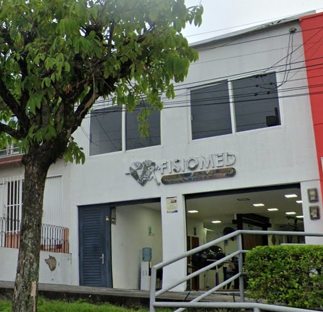 FACHADA FISIOMED